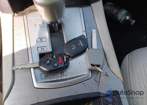 2010 Subaru Legacy 2.5I из США, поврежденный, VIN 4S3BMCA66A3218297